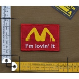 EMBROIDERED PATCH \'I\'M LOVIN\' IT\' RED - LA PATCHERIA