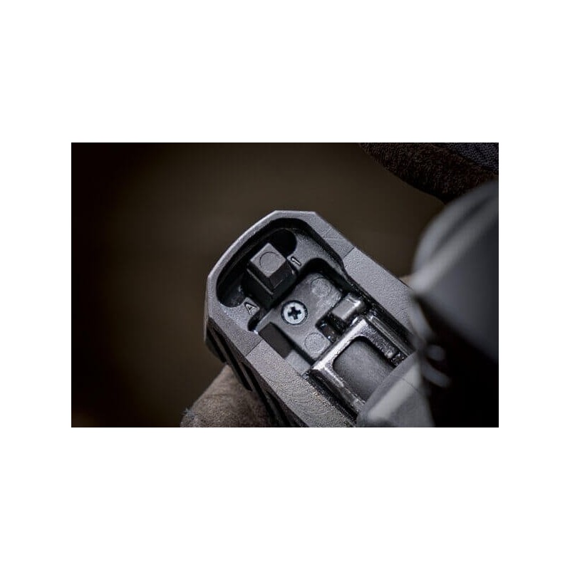 Pistola green gas Maxim 9 SilencerCo® - Krytac