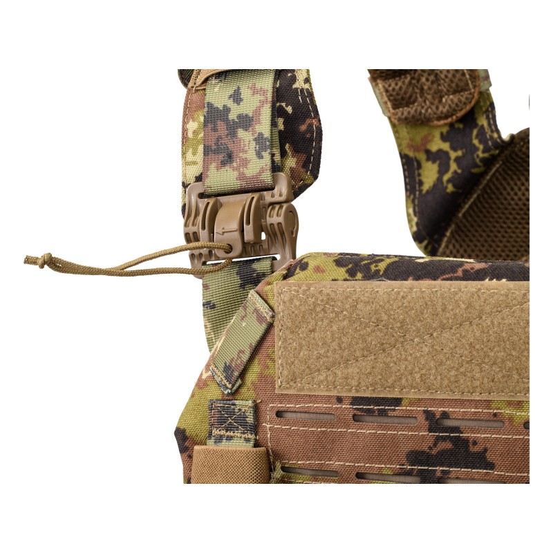 STORM Quick Release Plate Carrier with Triple Pouch - DEFCON 5