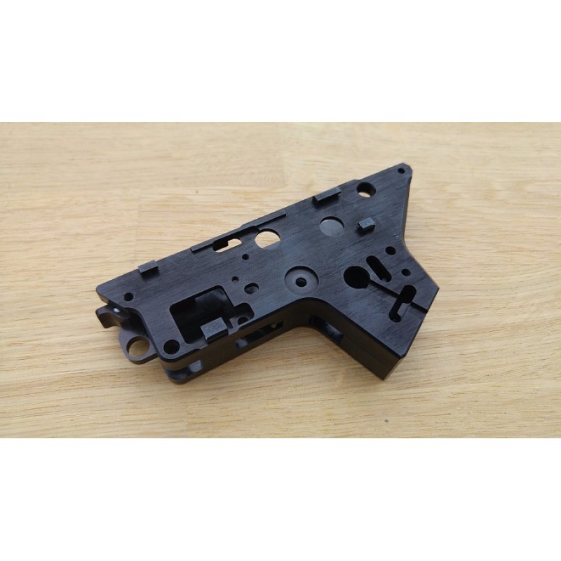 Retro arms CNC Split gearbox v.2 with int. Hop Up Chamber - QSC 8mm