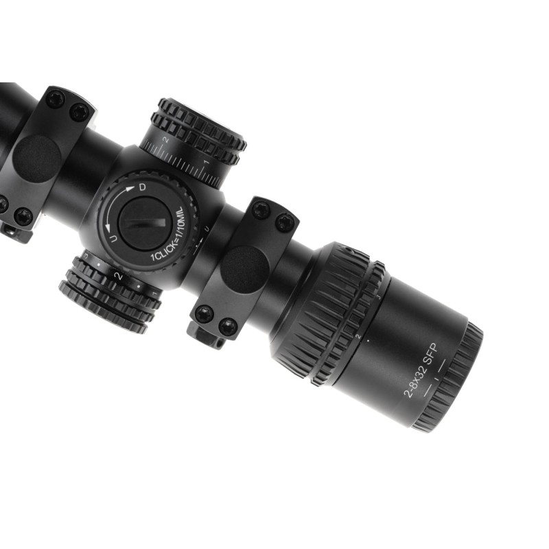 VEYRON 2-8x32IR Variable Zoom Scope - Vector Optics