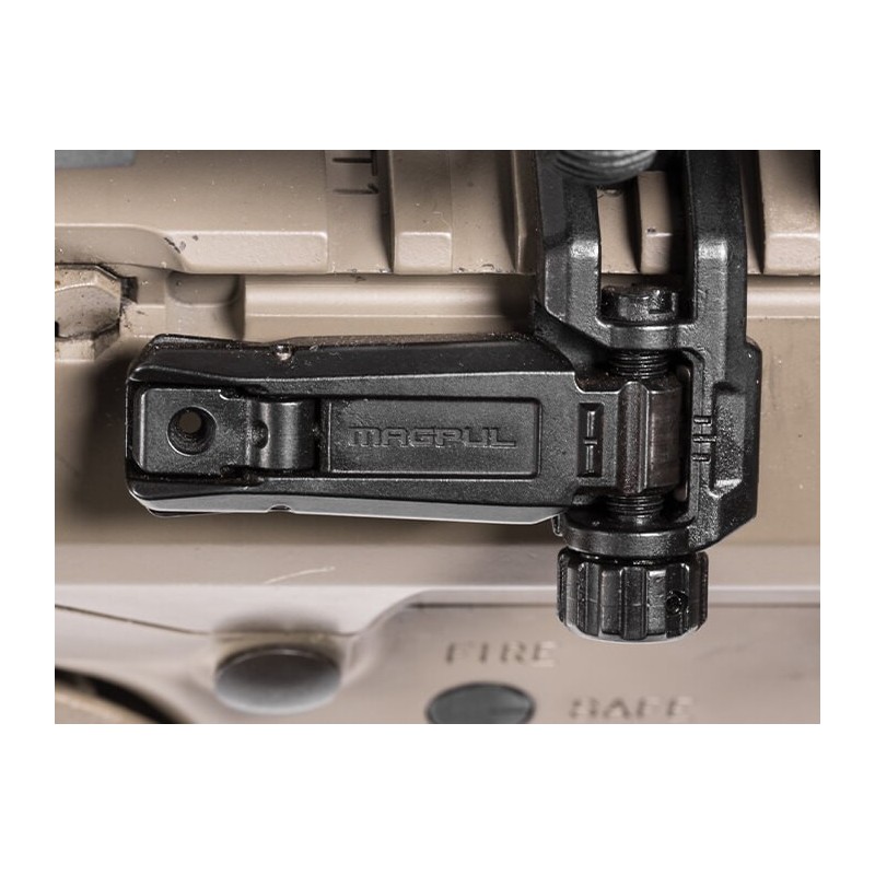 MBUS Pro® Offset Flip-Up Rear Sight - MAGPUL®