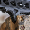 Handstop LINK ANCHOR con passa cavi M-LOK e KEYMOD - Strike Industries®