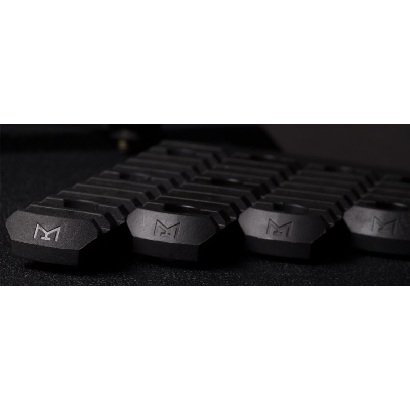 PICATINNY Rail 7 SLOT M-LOK® Attachment - Magpul®