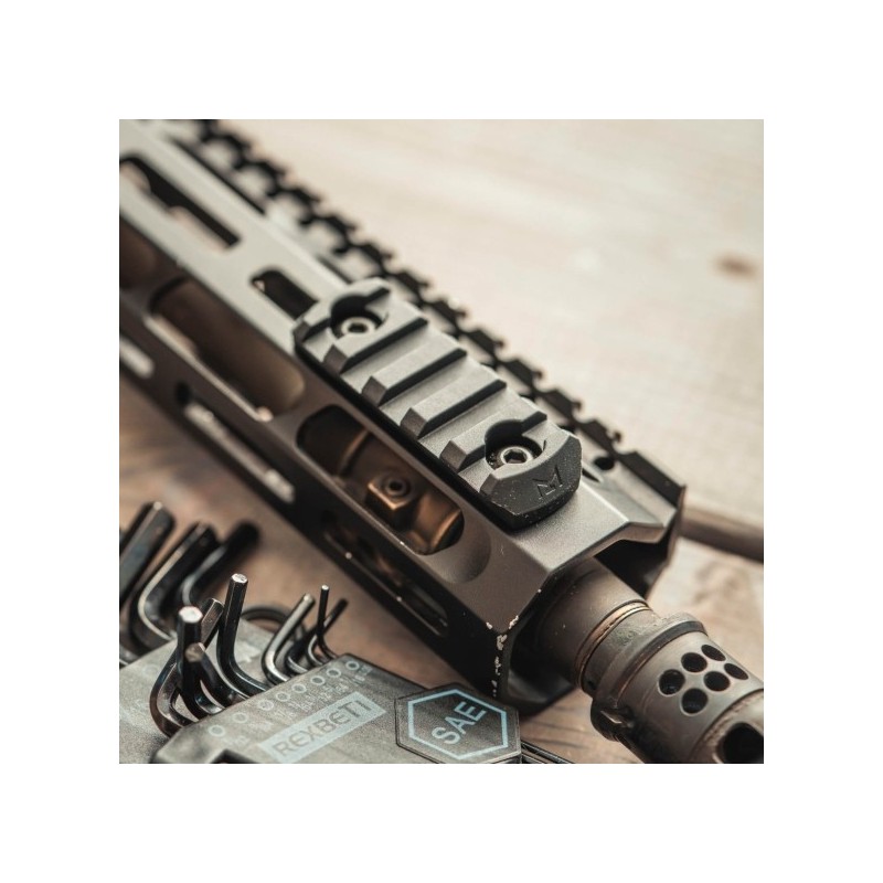Slitta PICATINNY 5 SLOT attacco M-LOK® - Magpul®
