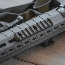PICATINNY Rail 3 SLOT M-LOK® mount aluminum - Magpul®