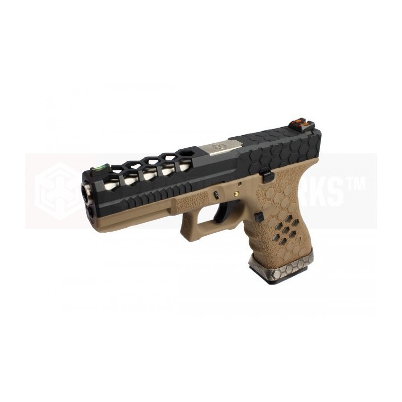 G17 Armorer Works Custom Hex-Cut - Tan